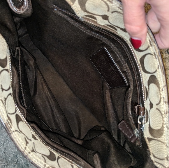 Authentic Coach Purse - Picture 4 of 8